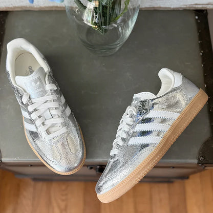Sneakers "Chrome" — Cuir Métallisé & Effet Craquelé